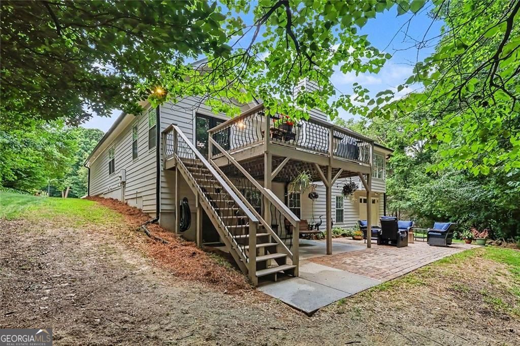 Welcome to this stunning home in beautiful Grayson, Georgia. Professio – image 55