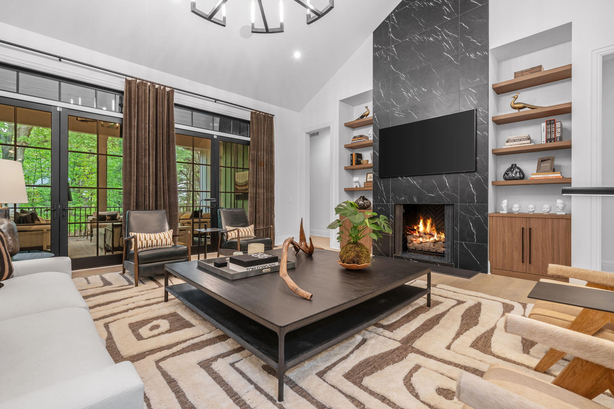 Behind the private gates of Gaslight Estates sits this exceptional, cu – image 2