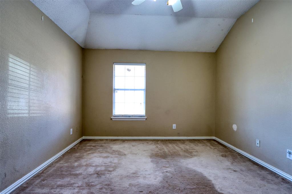 6521 6521 Lynch Lane, Garland, Texas, 75044, USA, 5 Bedrooms Bedrooms, ,4 BathroomsBathrooms,Residential,For Sale,6521 Lynch Lane,21163465