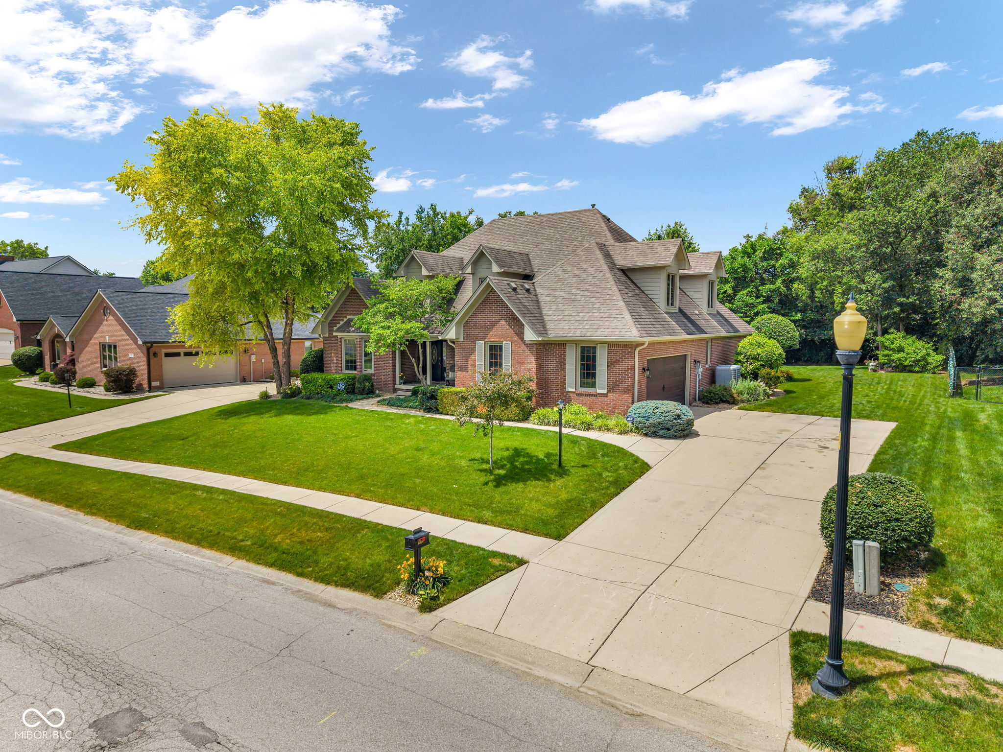 Step inside and instantly feel at home in this custom brick Cape Cod n – image 3