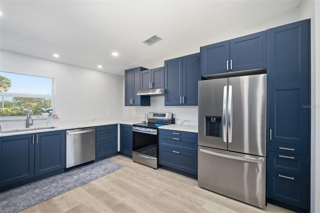 1826 1826 Nebraska Avenue NE, St Petersburg, Florida, 33703, USA, 3 Bedrooms Bedrooms, ,3 BathroomsBathrooms,Residential,For Sale,1826 Nebraska Avenue NE,TB8471507