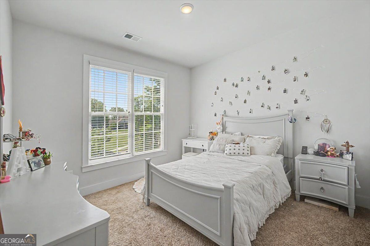 GOLF COURSE LIVING ANYONE??!! Experience luxury golf course living at – image 44