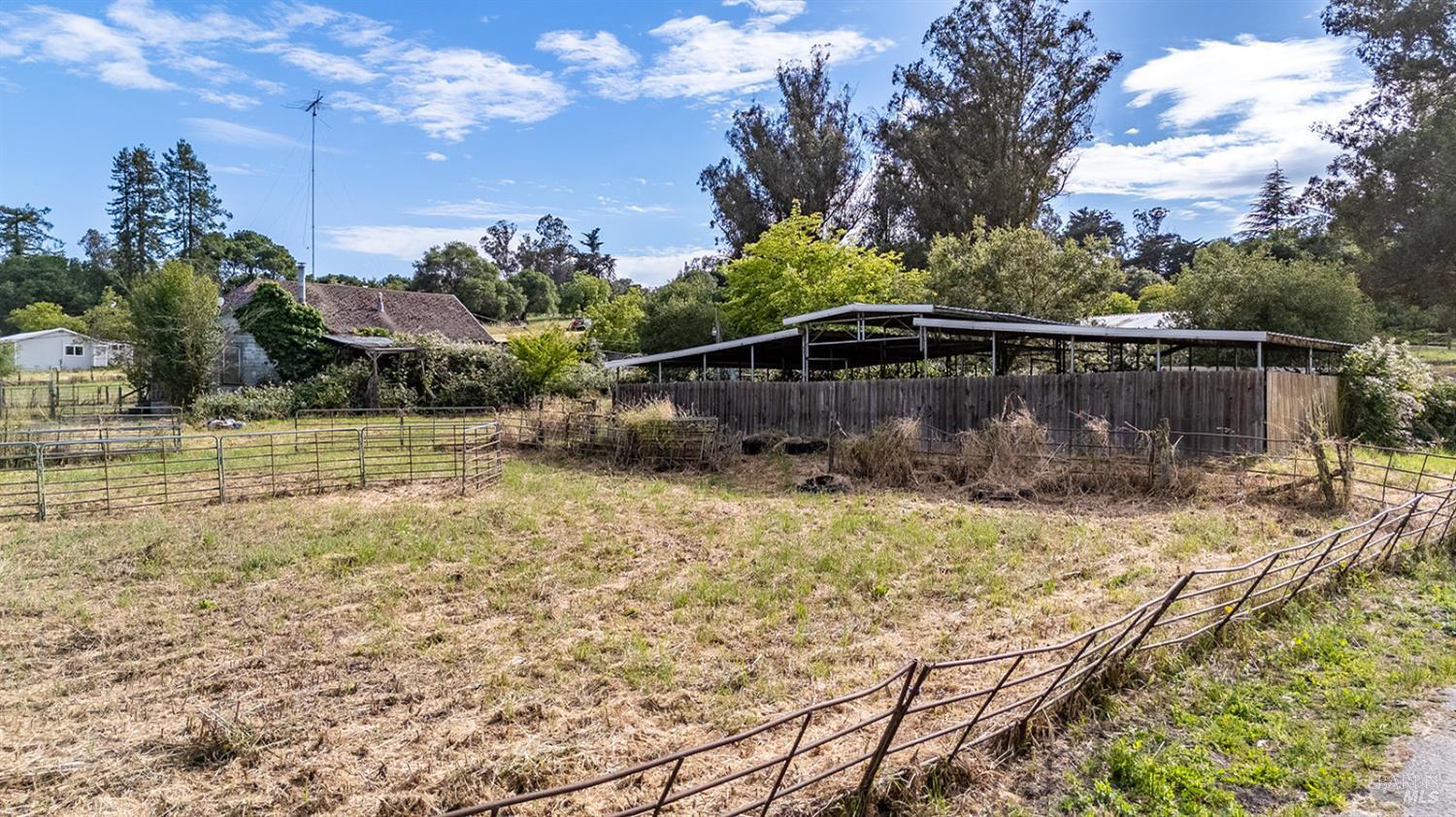 2095 2095 Goodwin Ave, Penngrove, California, 94951, USA, 2 Bedrooms Bedrooms, ,1 BathroomBathrooms,Residential,For Sale,2095 Goodwin Ave,326054176