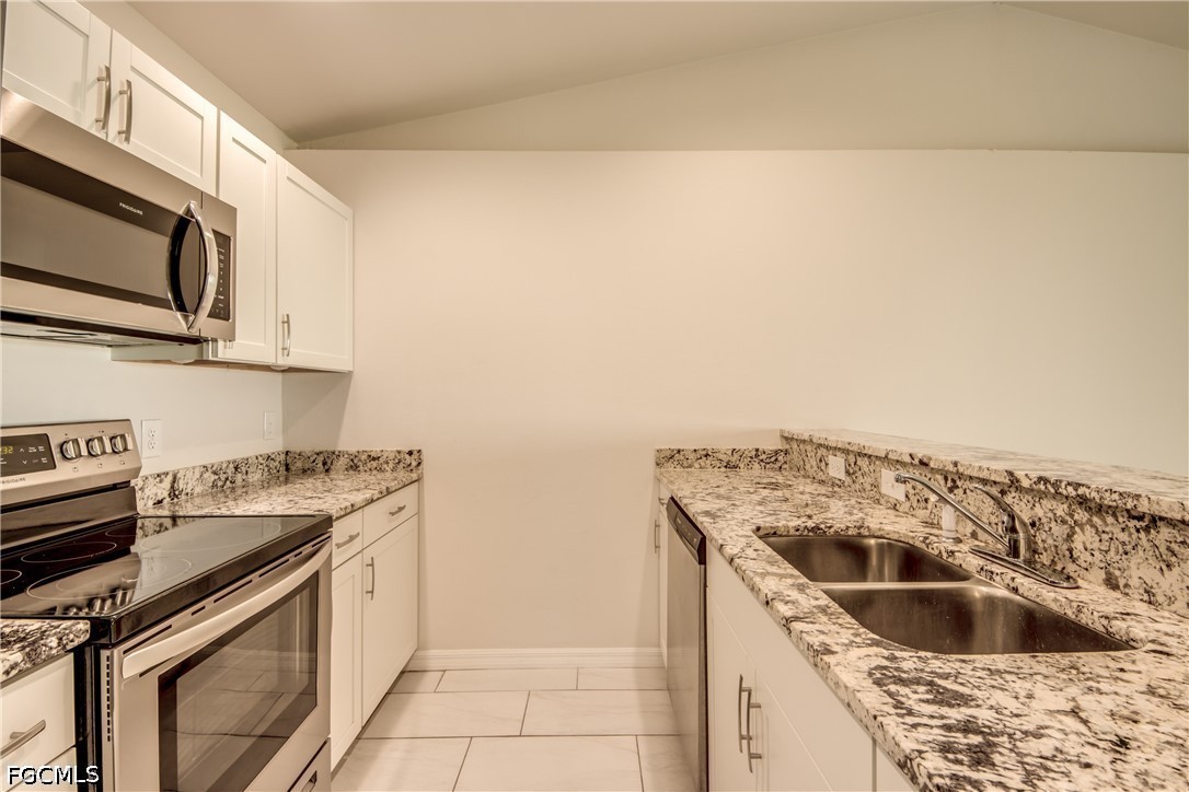 3814/3816 SW 15th Place, Cape Coral, Florida, 33914, USA, 6 Bedrooms Bedrooms, ,4 BathroomsBathrooms,Residential,For Sale,3814/3816 SW 15th Place,4ee870bd-e6f6-43e9-8e56-32f892