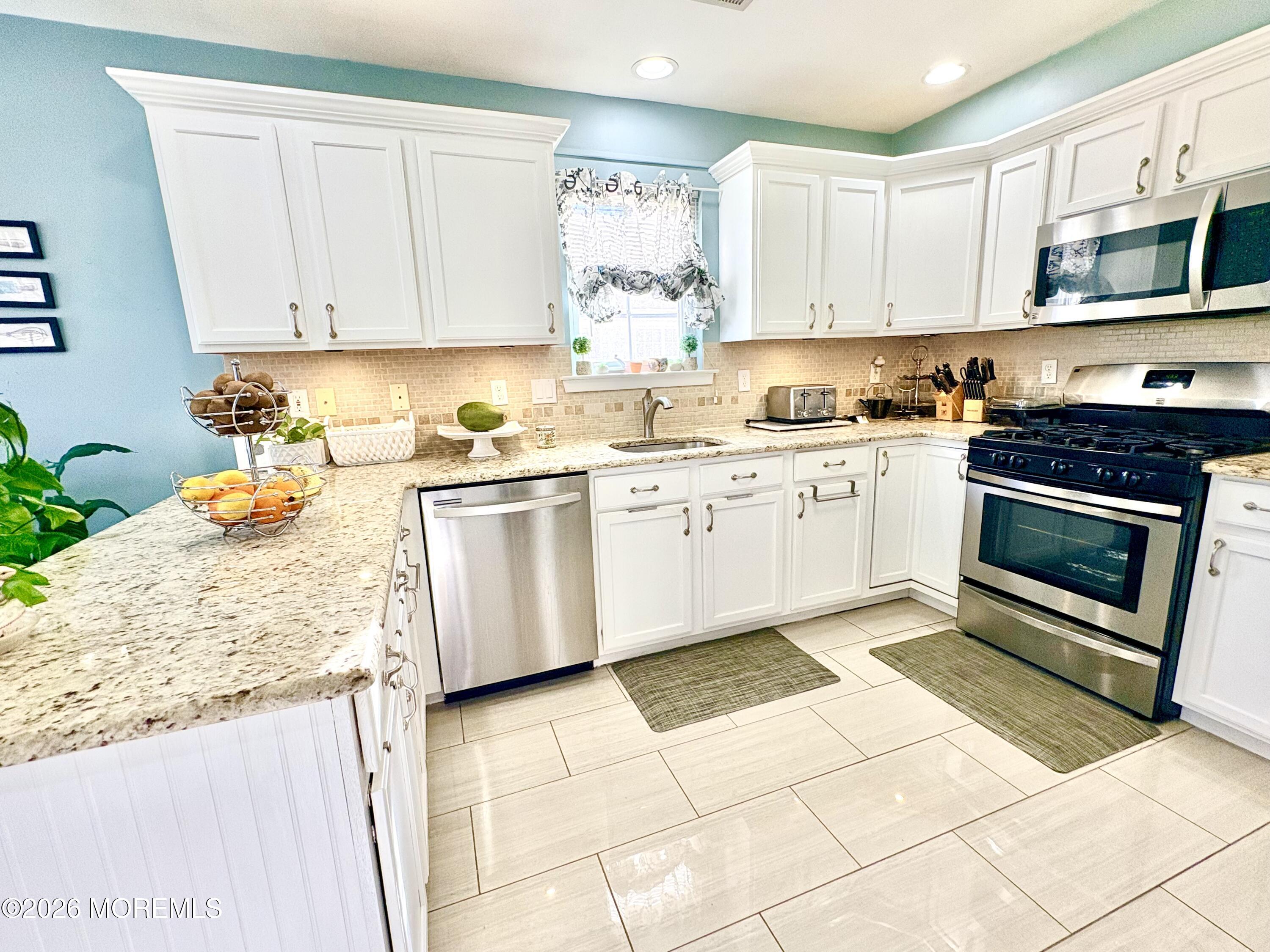 No expense spared in this impeccably upgraded home in the sought-after – image 4