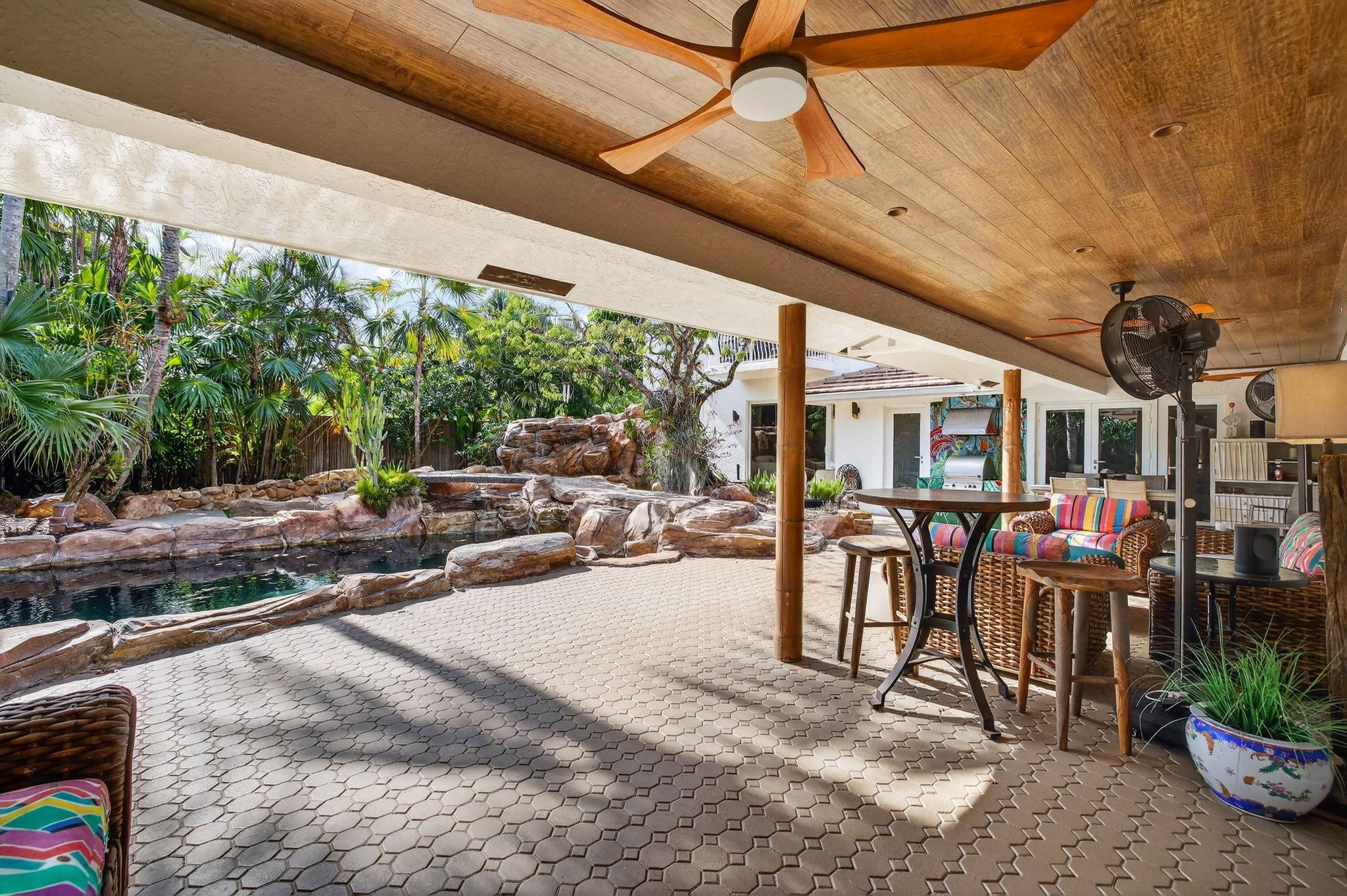 Rare & remarkable resort-style estate, set on an expansive lot in one – image 73