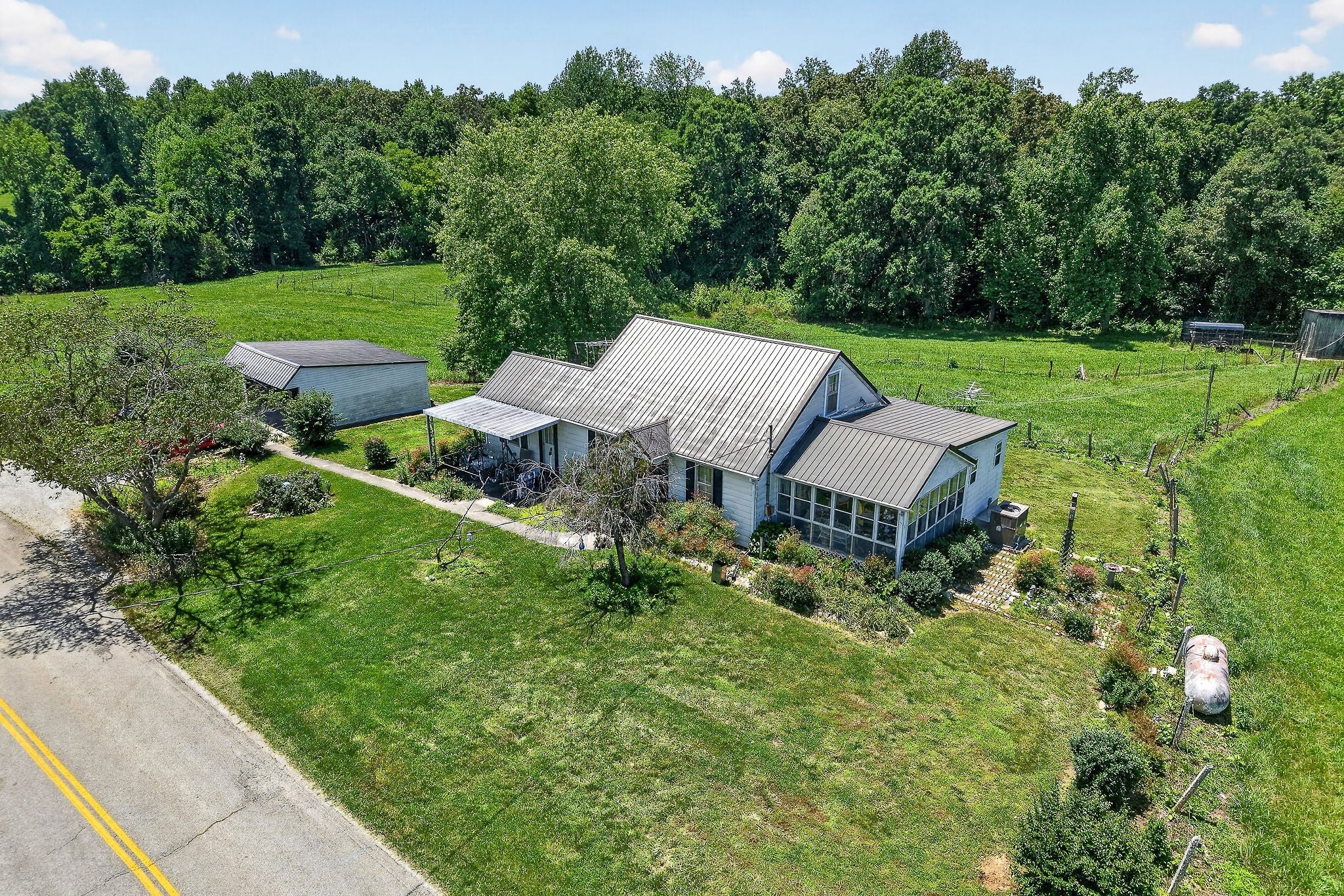 Opportunity, acreage, and potential all come together on this 41.16-ac – image 38