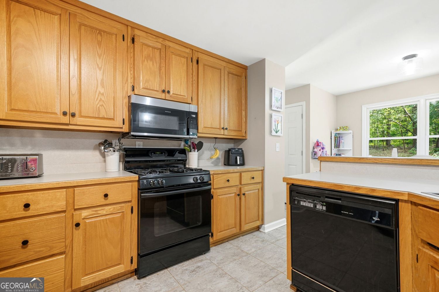 Peaceful Country Living with Modern Convenience on 2.28 Private Acres! – image 13