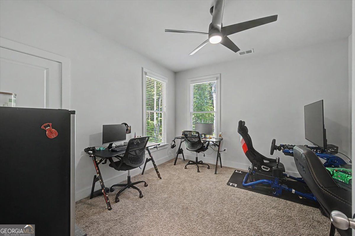 GOLF COURSE LIVING ANYONE??!! Experience luxury golf course living at – image 29