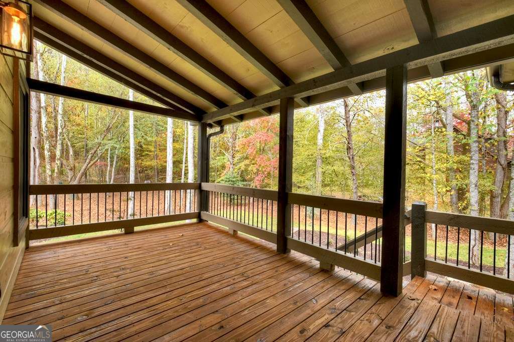 Welcome to your Private RIVERFRONT DREAM HOME on the shimmering shores – image 35