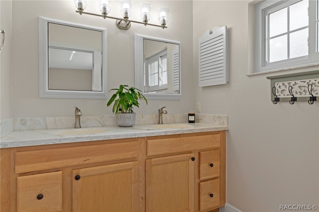 1400 1400 SE 5th Avenue, Crystal River, Florida, 34429, USA, 3 Bedrooms Bedrooms, ,2 BathroomsBathrooms,Residential,For Sale,1400 SE 5th Avenue,852812