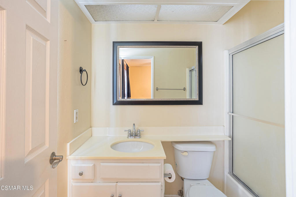 Rarely available two-bedroom ensuite in the desirable Coventry Court c – image 13