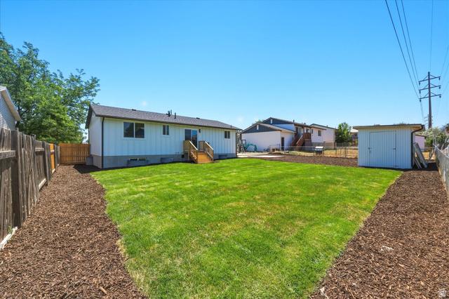 This home is move-in ready! Extra kitchen for extra income. New roof! – image 30