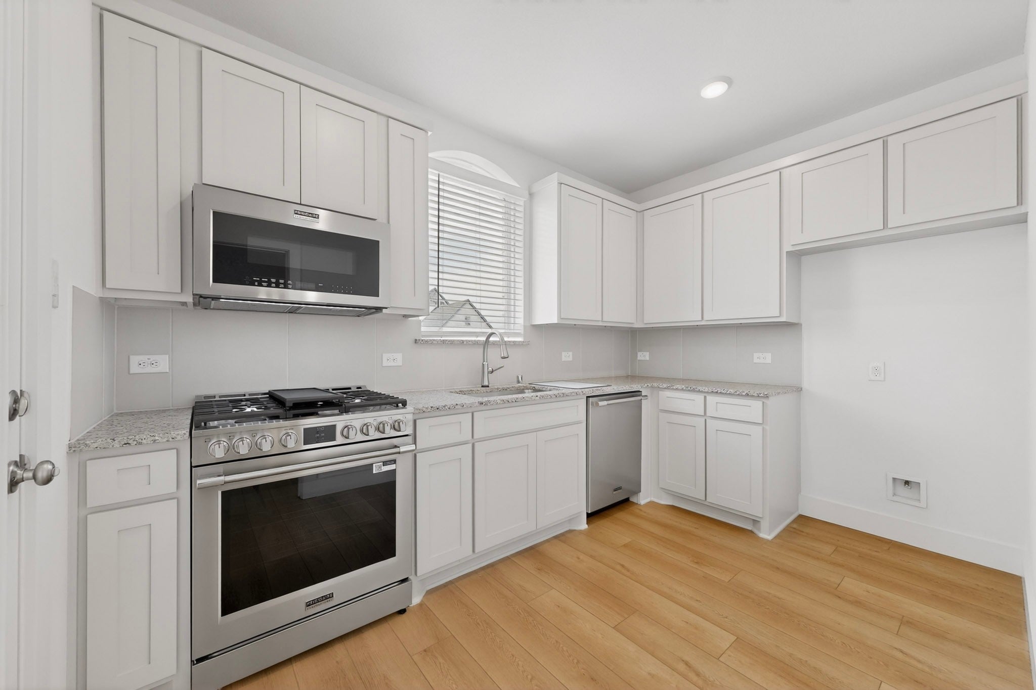 Discover the perfect blend of comfort, flexibility, and opportunity at – image 14