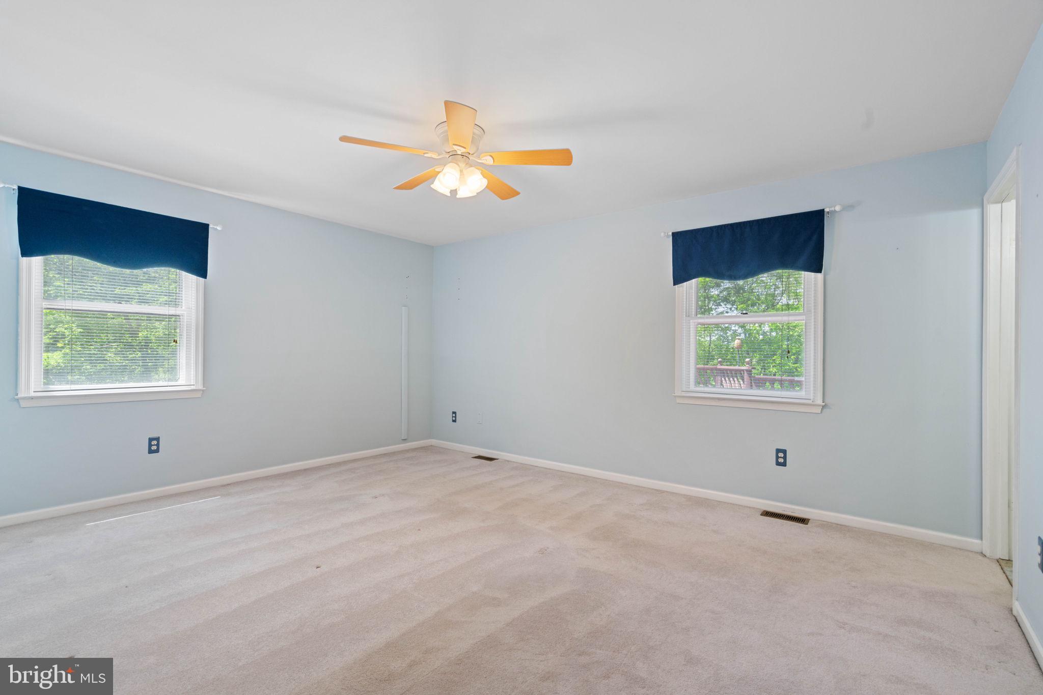 12020 12020 Parkriver Drive, Manassas, Virginia, 20112, USA, 4 Bedrooms Bedrooms, ,3 BathroomsBathrooms,Residential,For Sale,12020 Parkriver Drive,417cb490-de51-4e17-aa92-3796af