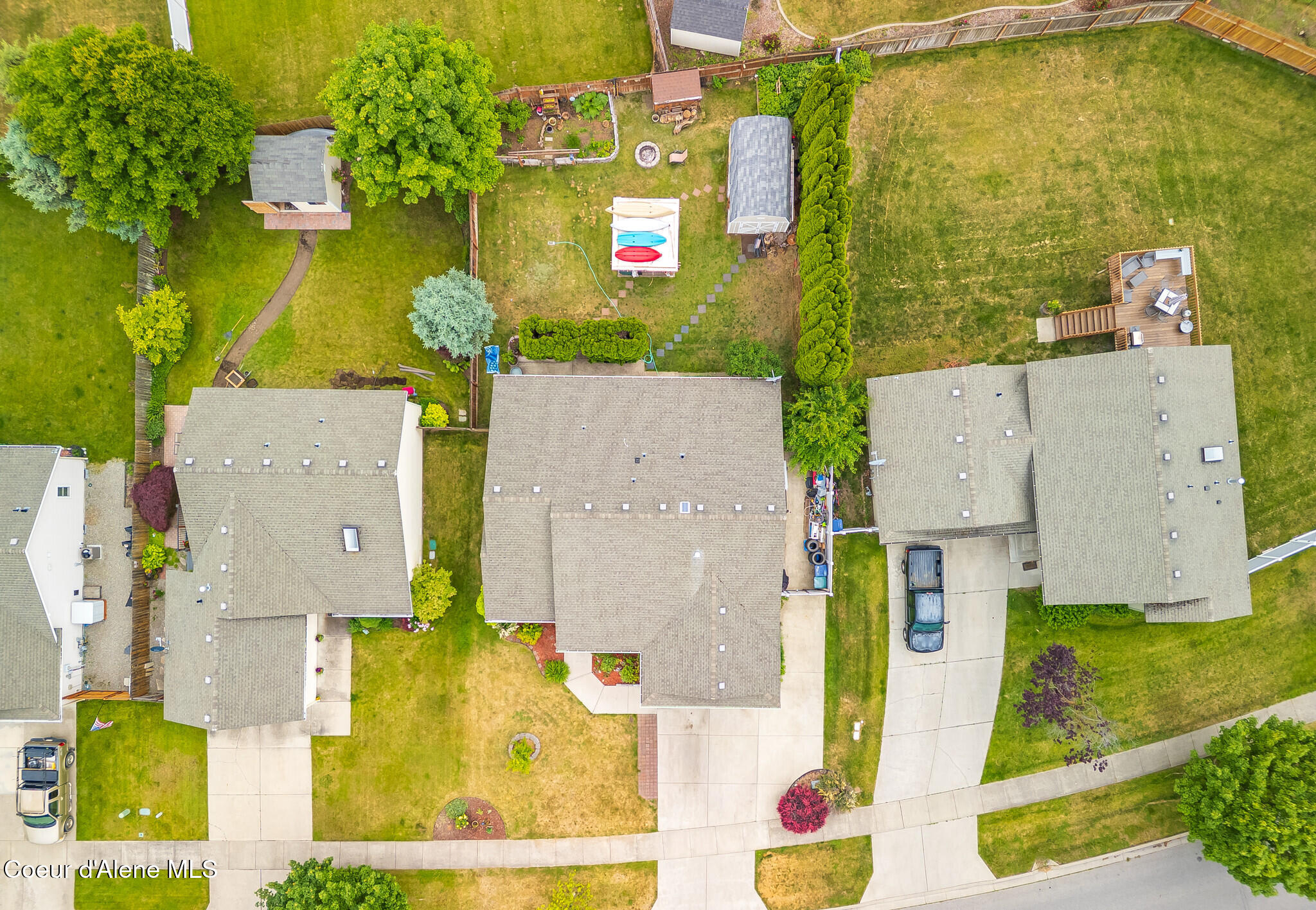 Move-in ready and full of charm! This 3-bedroom, 2-bath home features – image 3