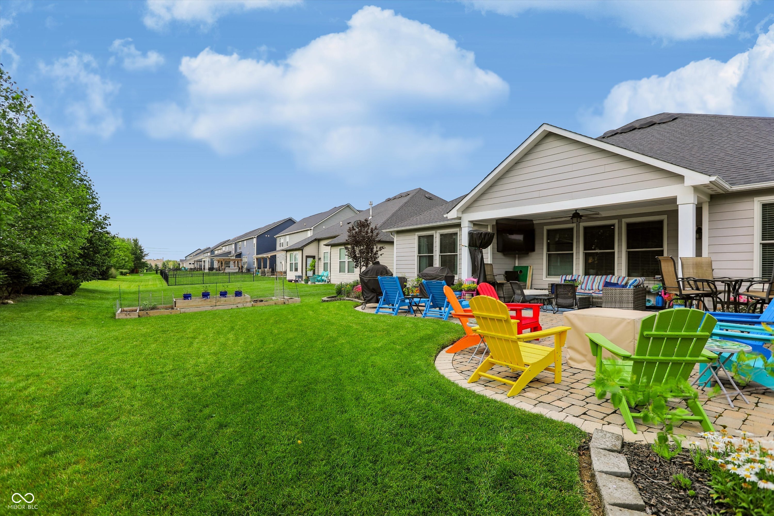 If you want to enjoy the outdoors, this gorgeous ranch w/almost $100K – image 39