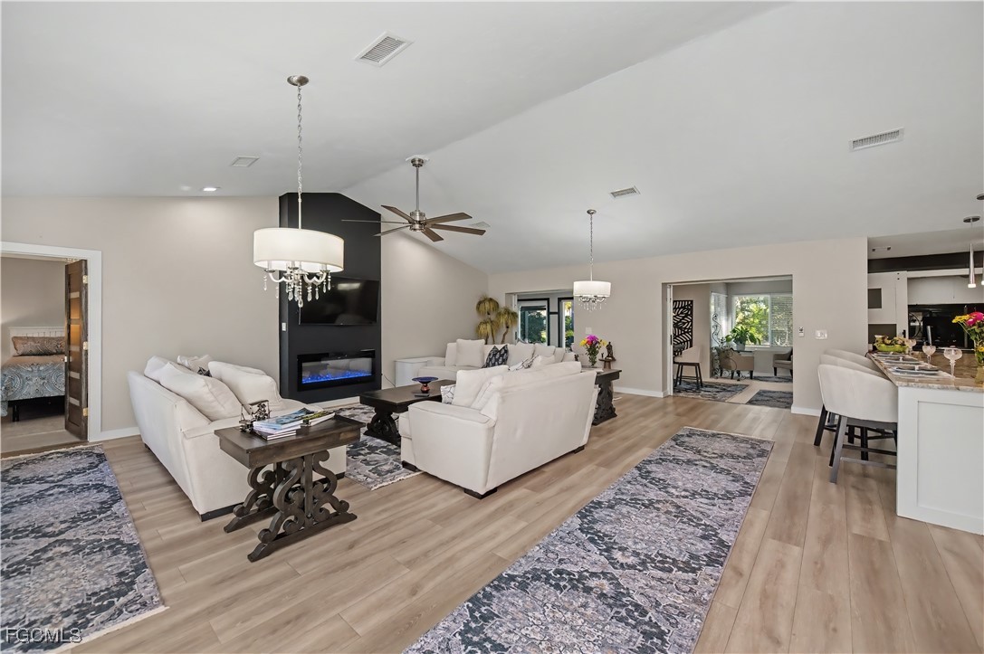 Welcome to your future GULF ACCESS HIDDEN GEM OF A home in the charmin – image 5