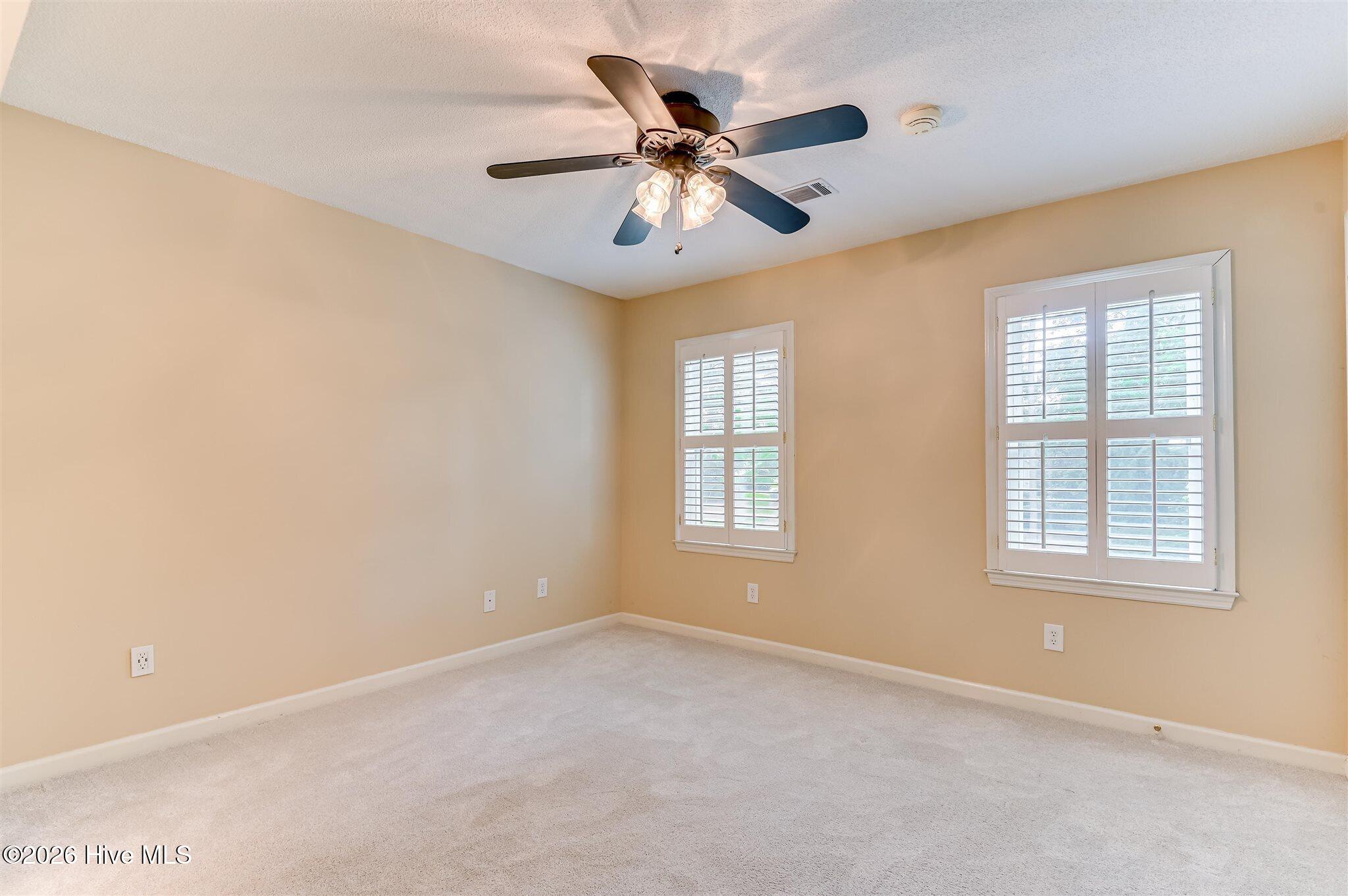 Welcome to this stunning brick home nestled on a quiet cul-de-sac in t – image 43