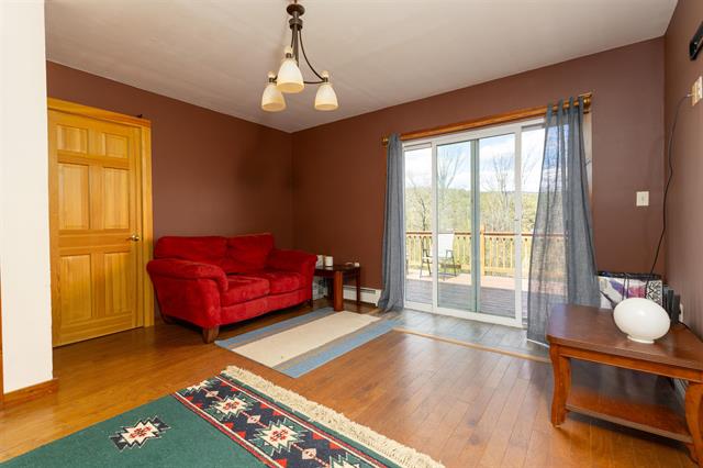 264 264 Chestnut Street, Claremont, New Hampshire, 03743, USA, 6 Bedrooms Bedrooms, ,2 BathroomsBathrooms,Residential,For Sale,264 Chestnut Street,4ecc3a4c-f87c-4c00-99bf-68620d