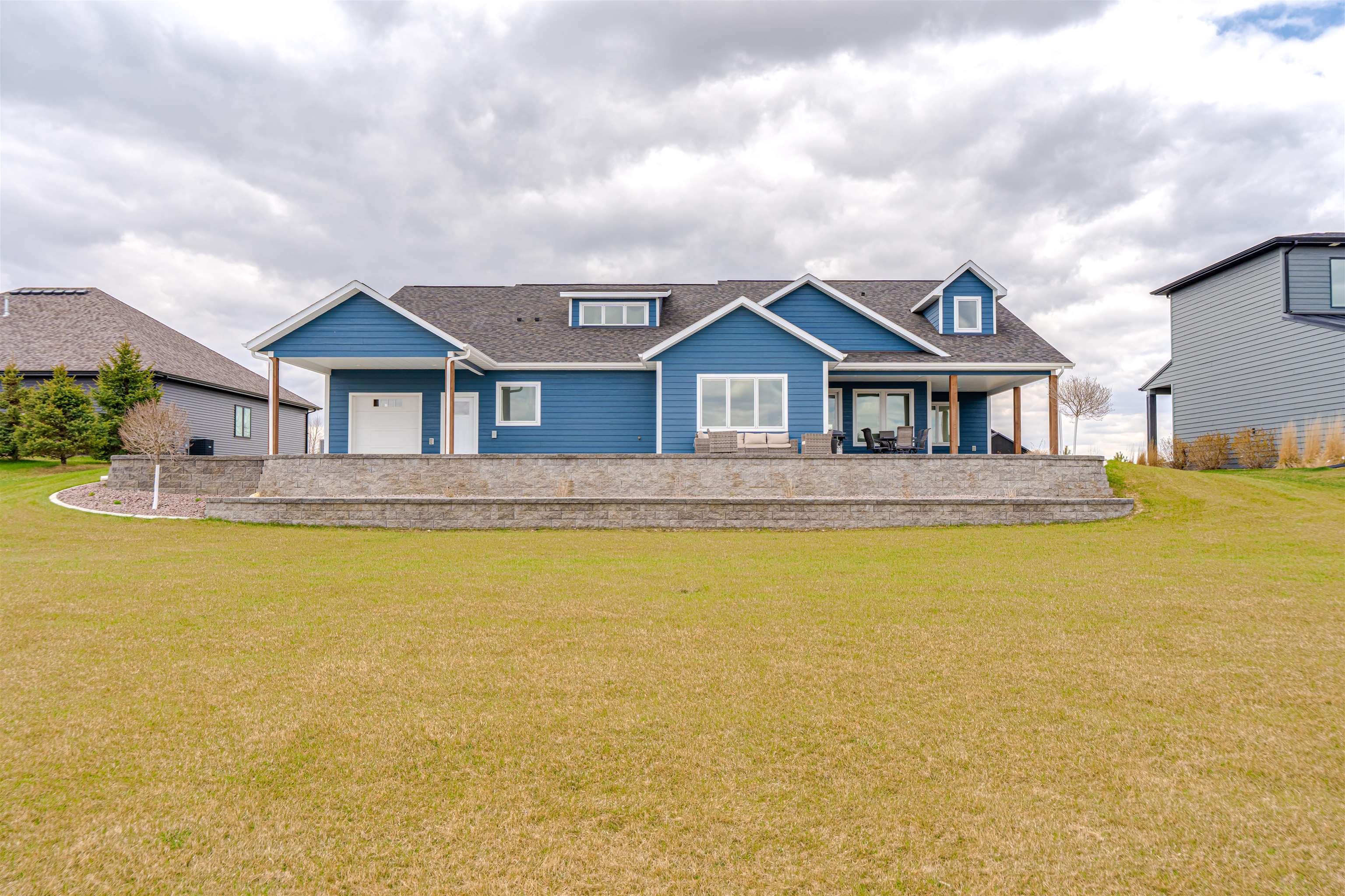 6209 6209 Misty Waters Drive, Bismarck, North Dakota, 58503, USA, 3 Bedrooms Bedrooms, ,2 BathroomsBathrooms,Residential,For Sale,6209 Misty Waters Drive,b6f58101-69fb-4d16-b88b-060324