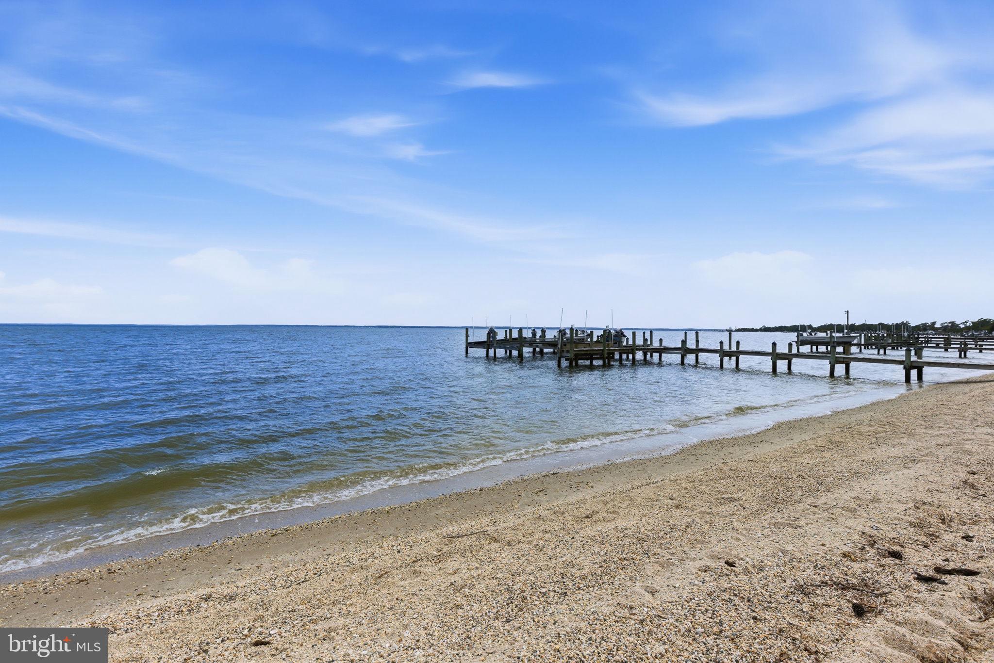 Enjoy effortless waterfront living in Southern Maryland from this prem – image 17
