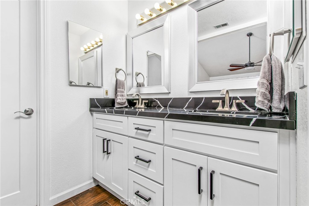 22560 22560 Blue Teal Drive, Canyon Lake, California, 92587, USA, 3 Bedrooms Bedrooms, ,2 BathroomsBathrooms,Residential,For Sale,22560 Blue Teal Drive,2aa74bc8-5658-4cbb-b07a-456e21