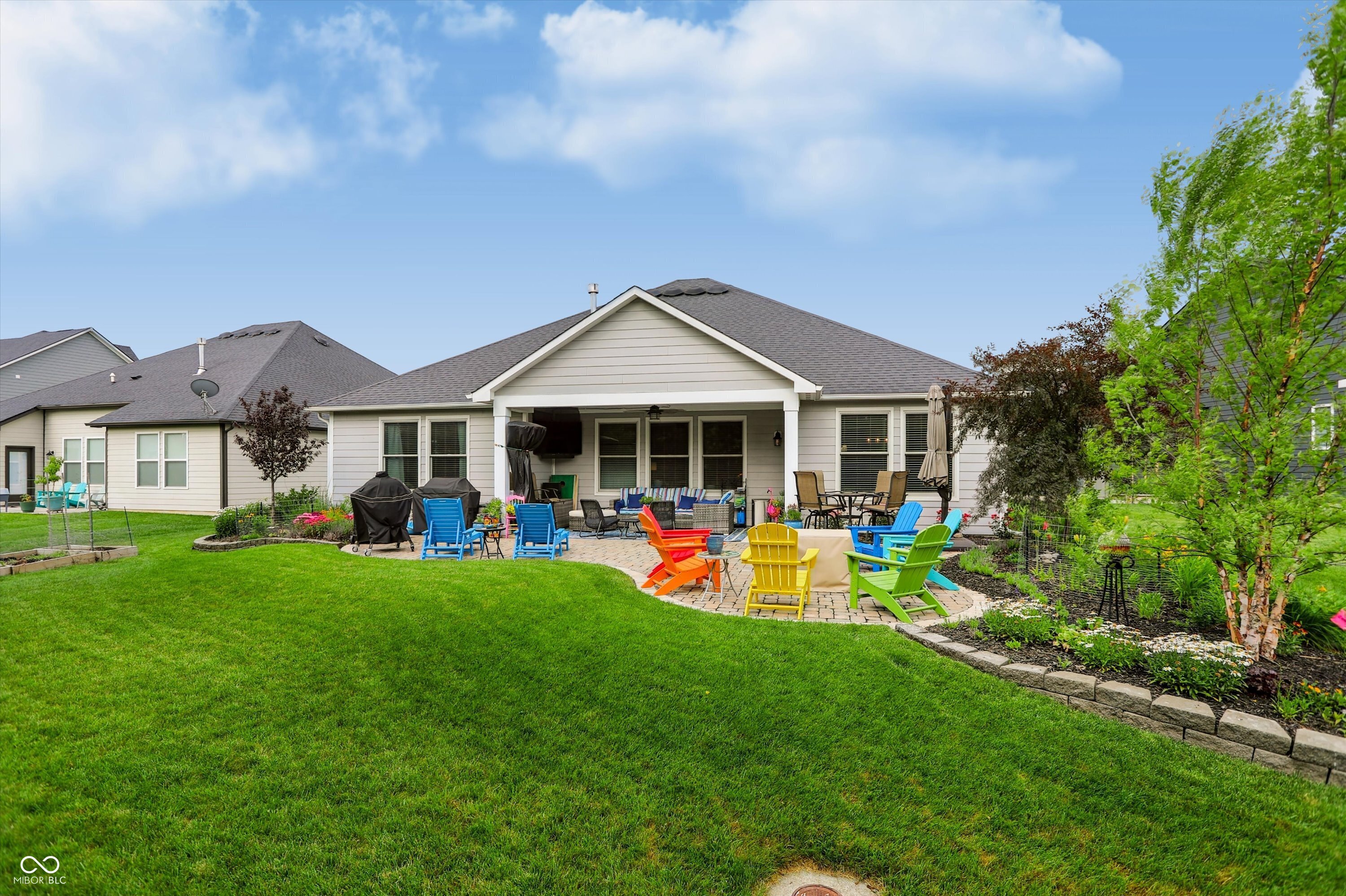 If you want to enjoy the outdoors, this gorgeous ranch w/almost $100K – image 38