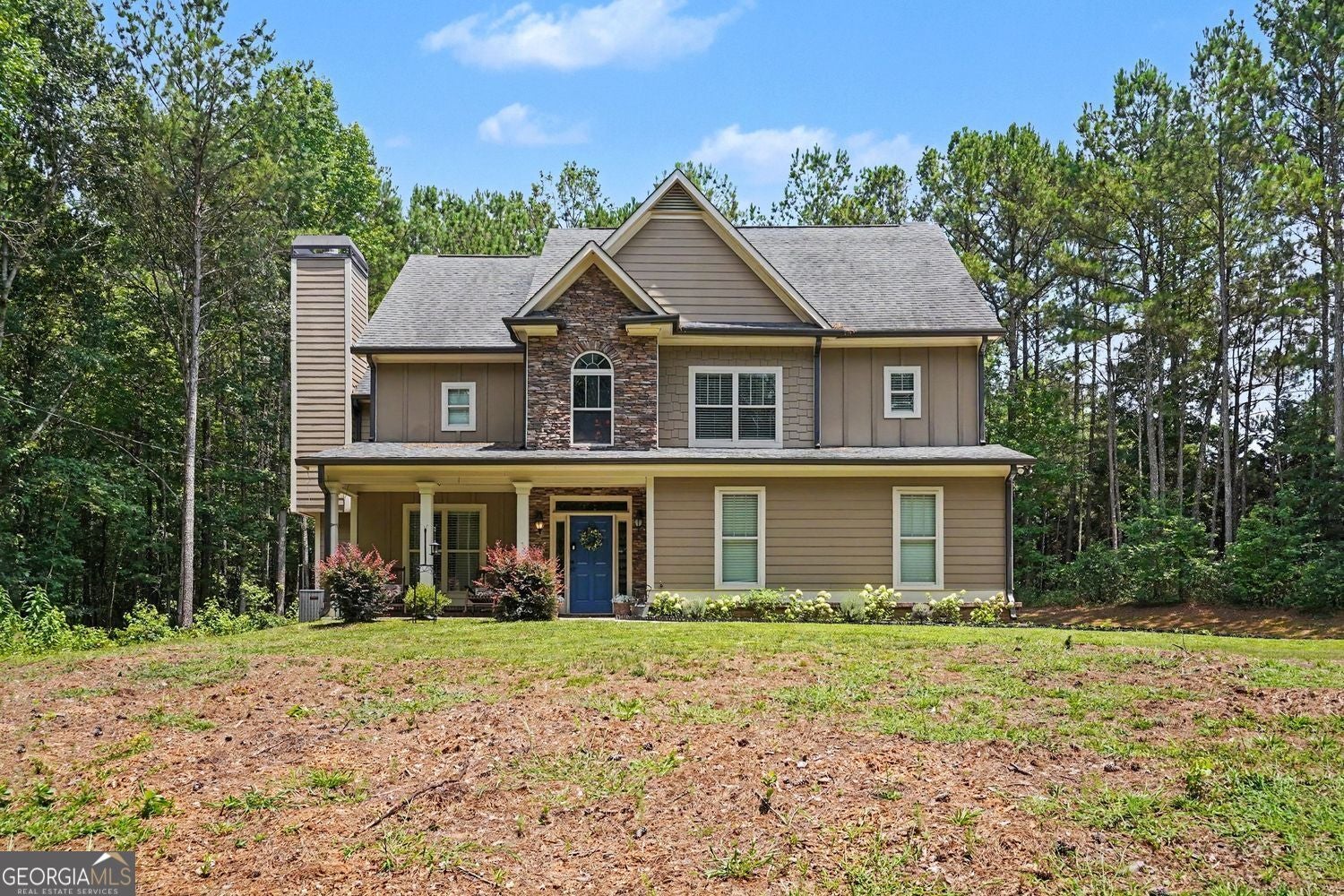 Welcome Home! Beautiful Country Home just waiting for you! Charming fl – image 1