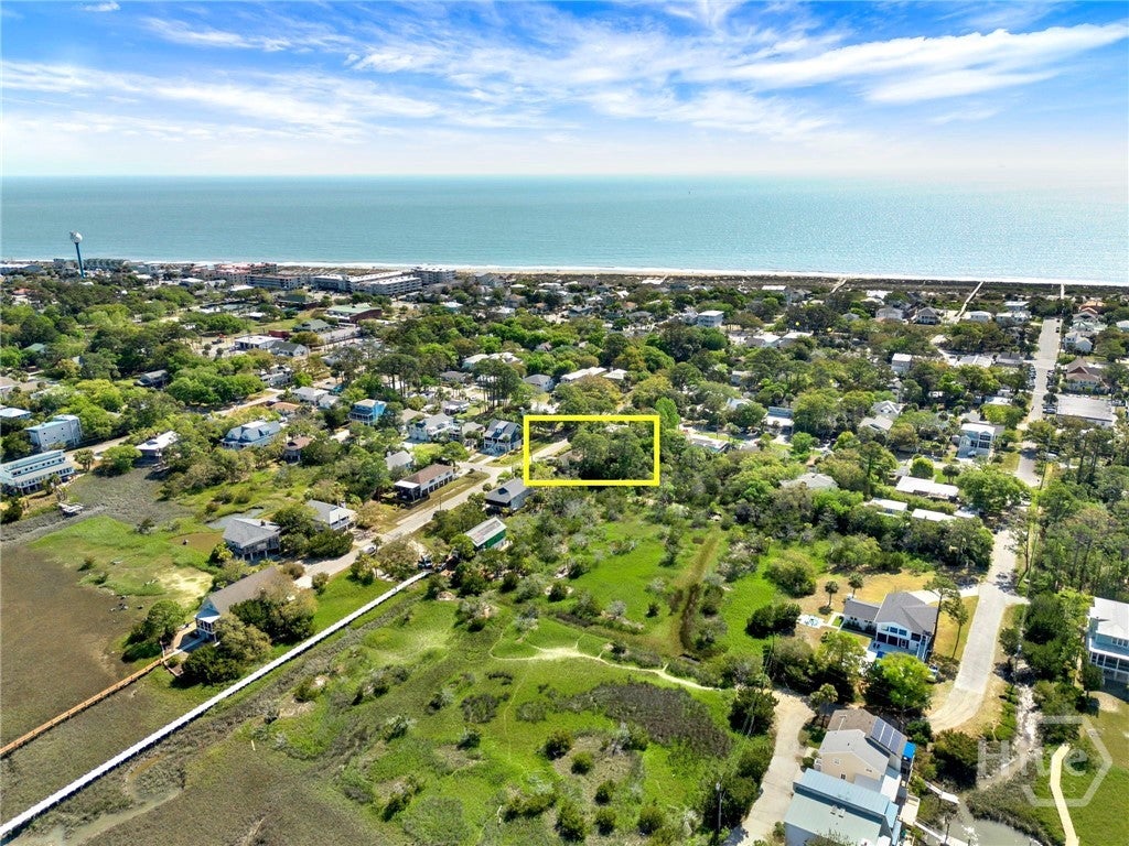 Located in the heart of Tybee Island, 407 7th Street offers the perfec – image 89
