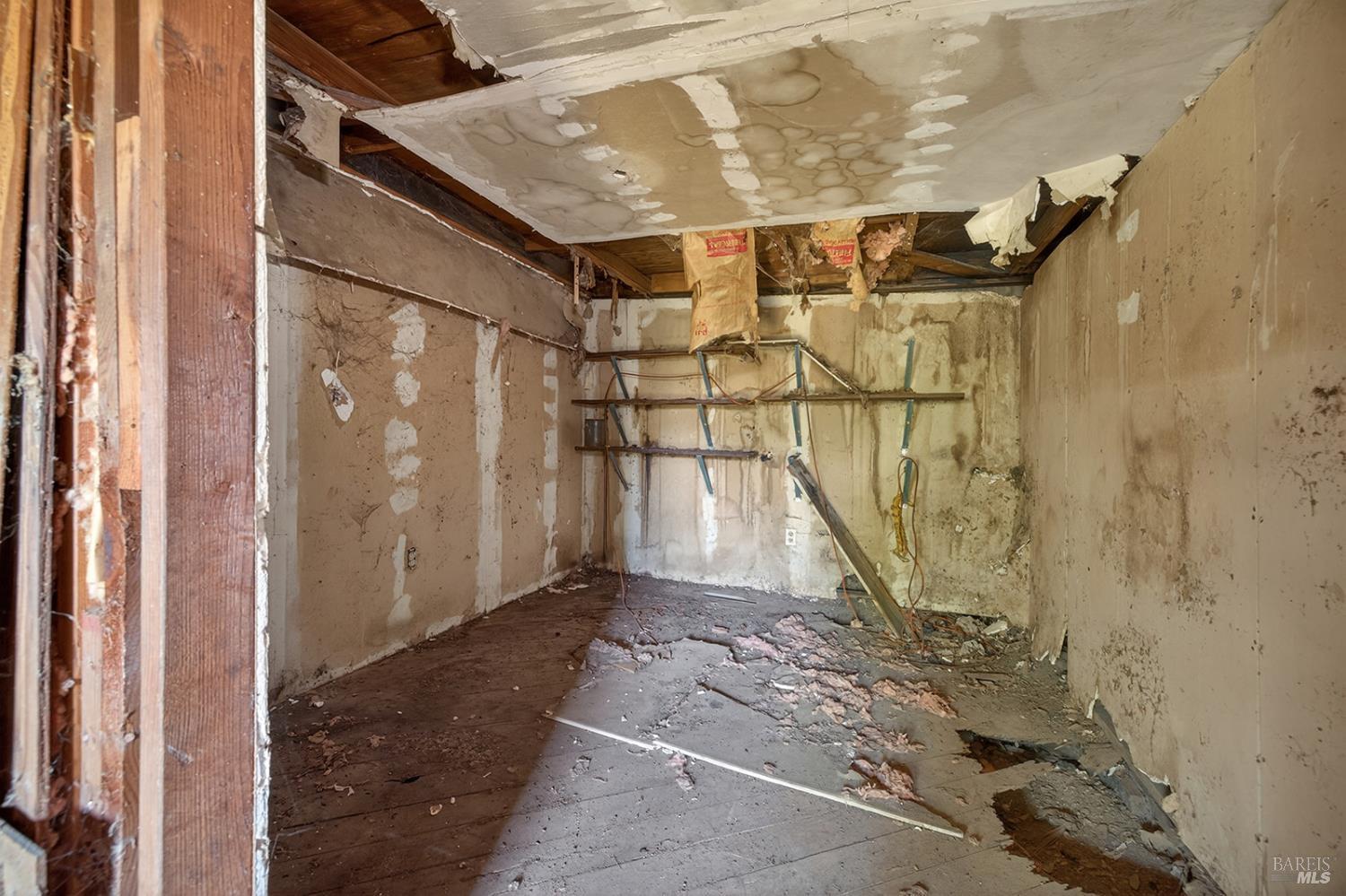 2095 2095 Goodwin Ave, Penngrove, California, 94951, USA, 2 Bedrooms Bedrooms, ,1 BathroomBathrooms,Residential,For Sale,2095 Goodwin Ave,326054176