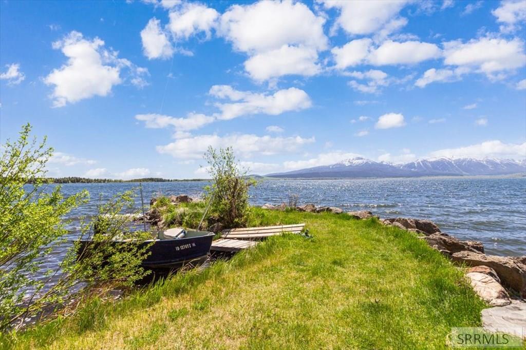3883/3872 Lake Shore Drive, ISLAND PARK, Idaho, 83429, USA, 3 Bedrooms Bedrooms, ,3 BathroomsBathrooms,Residential,For Sale,3883/3872 Lake Shore Drive,2184558