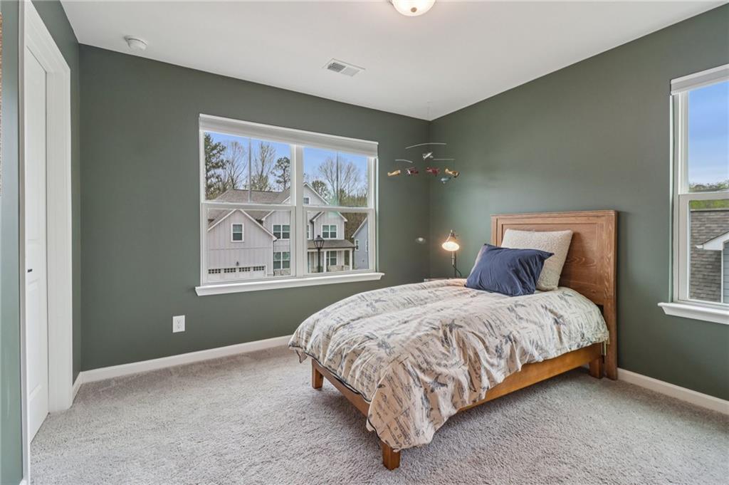 Welcome to luxury living in the heart of West Forsyth, where designer – image 44