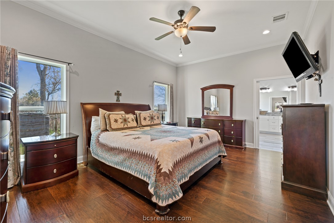 9066 9066 King Oaks Drive, Iola, Texas, 77861, USA, 3 Bedrooms Bedrooms, ,3 BathroomsBathrooms,Residential,For Sale,9066 King Oaks Drive,44059a7a-94ce-471a-a6a2-426d20