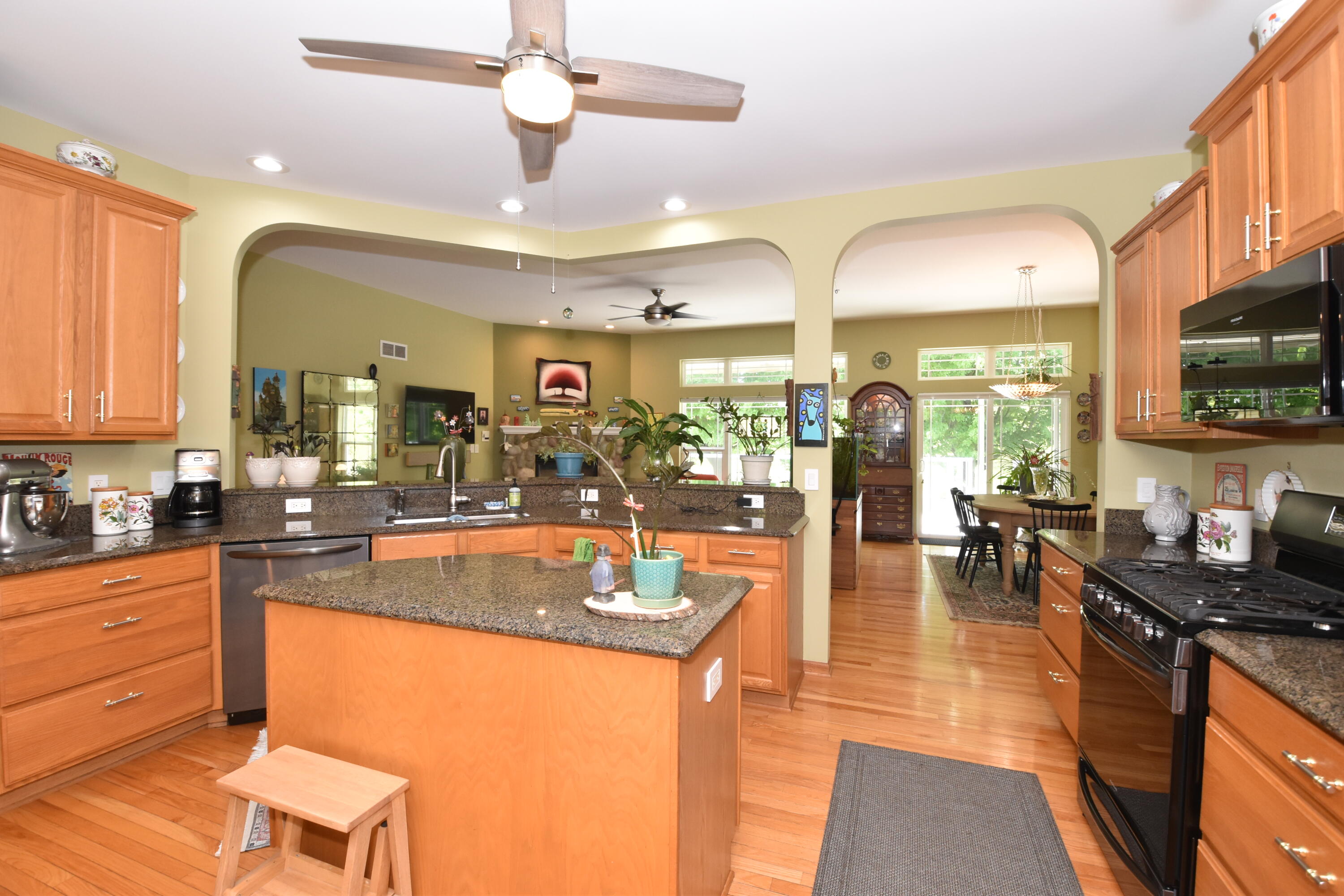 3326 3326 Emmertsen Rd, Caledonia, Wisconsin, 53406, USA, 3 Bedrooms Bedrooms, ,3 BathroomsBathrooms,Residential,For Sale,3326 Emmertsen Rd,df3244ac-4c6e-4545-bf85-edce47