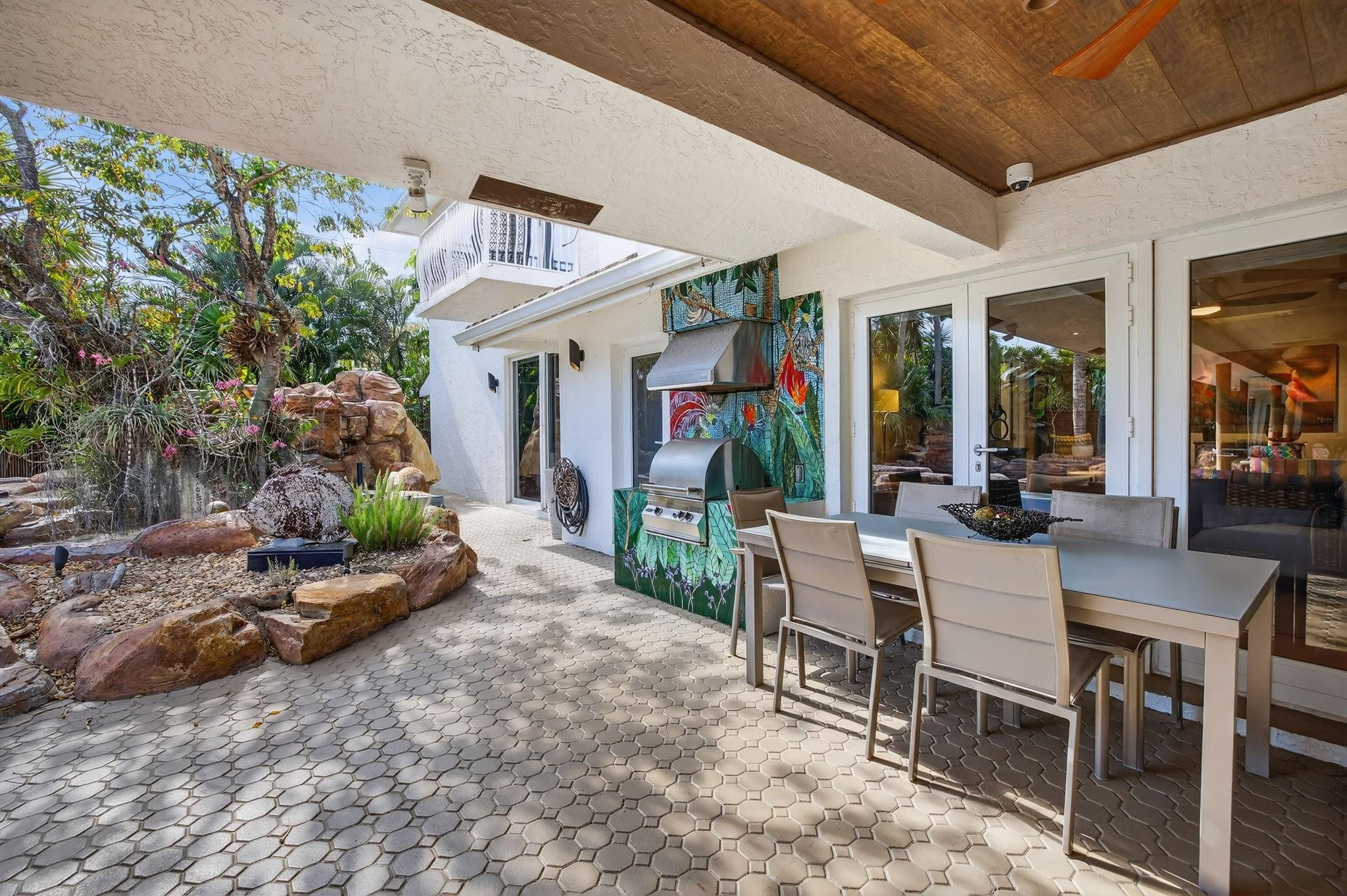 Rare & remarkable resort-style estate, set on an expansive lot in one – image 66