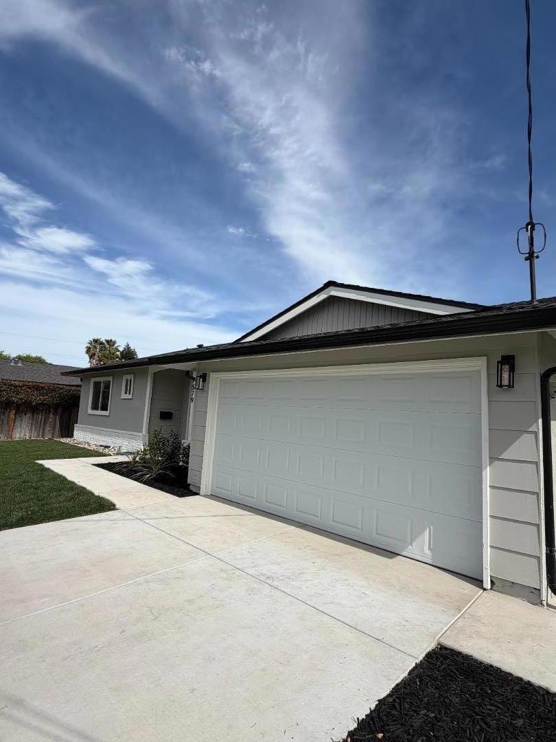 7579 7579 Burnham Way, Dublin, California, 94568, USA, 3 Bedrooms Bedrooms, ,2 BathroomsBathrooms,Residential,For Sale,7579 Burnham Way,47d0f610-0e9e-4e22-a365-a2afe5