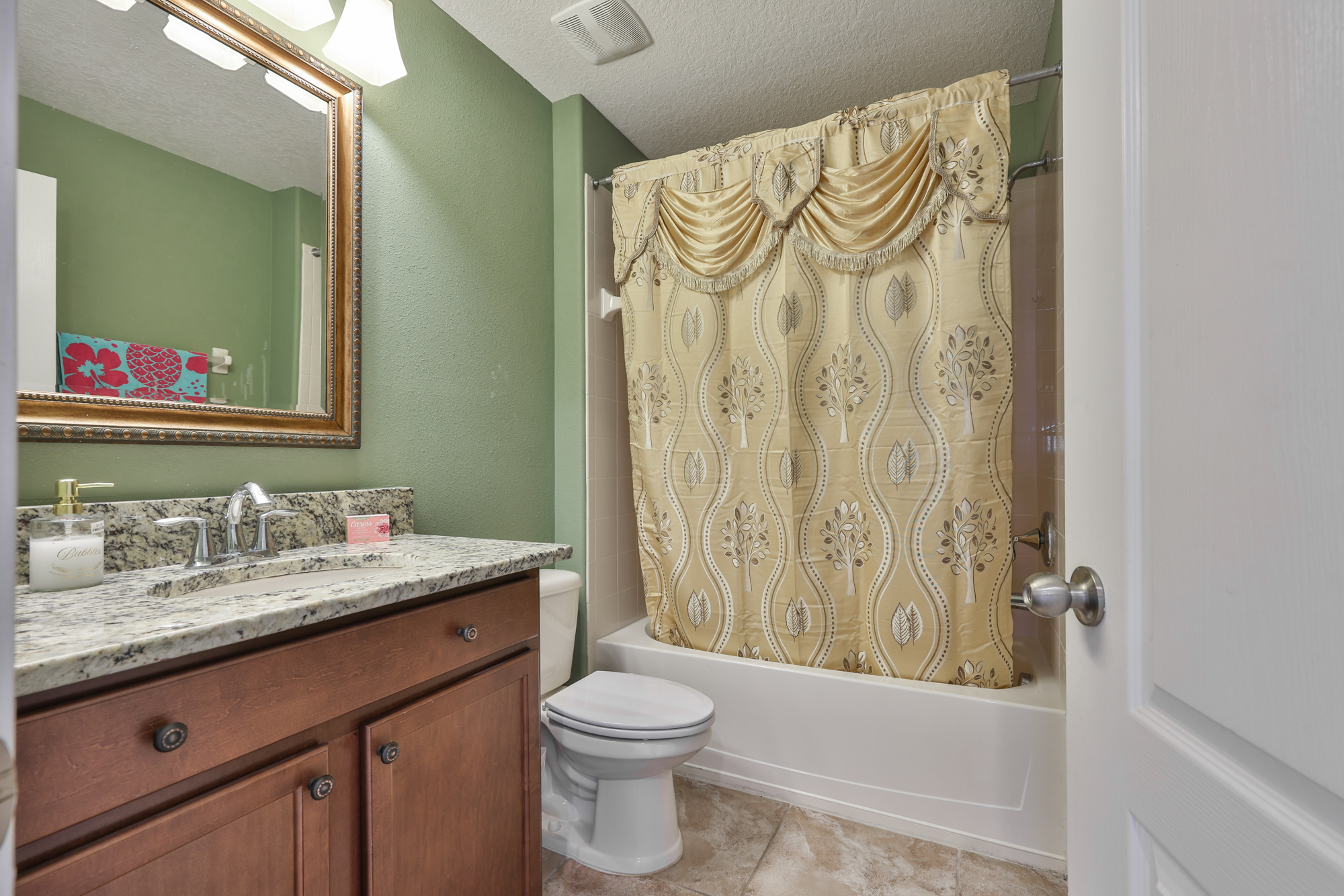 10039 10039 Smarty Jones Dr, Ruskin, Florida, 33573, USA, 5 Bedrooms Bedrooms, ,4 BathroomsBathrooms,Residential,For Sale,10039 Smarty Jones Dr,642016df-e23d-48f6-b27e-21a6c6