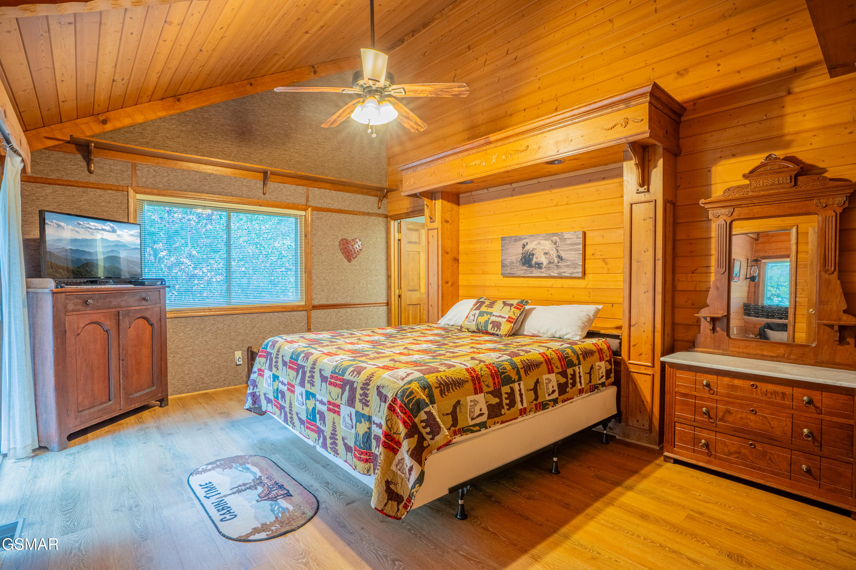 317 317 Matterhorn Drive, Gatlinburg, Tennessee, 37738, USA, 2 Bedrooms Bedrooms, ,3 BathroomsBathrooms,Residential,For Sale,317 Matterhorn Drive,308451