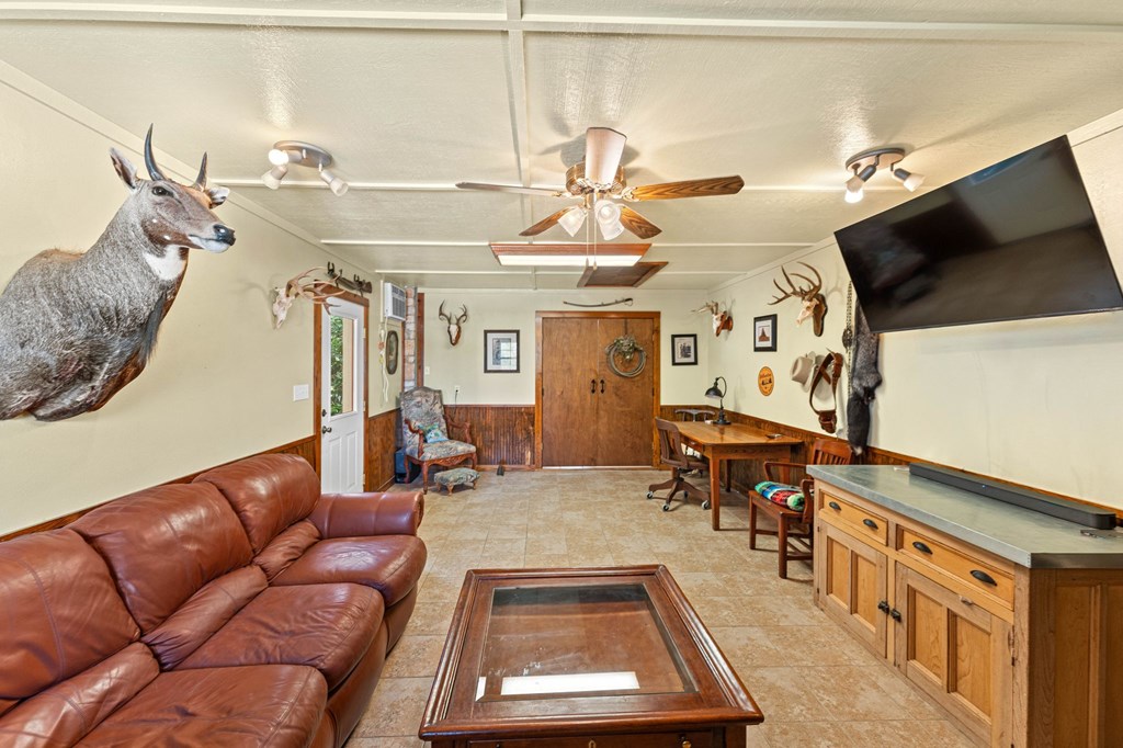 Unrestricted 3-acre property designed with homesteading & self-suffici – image 77