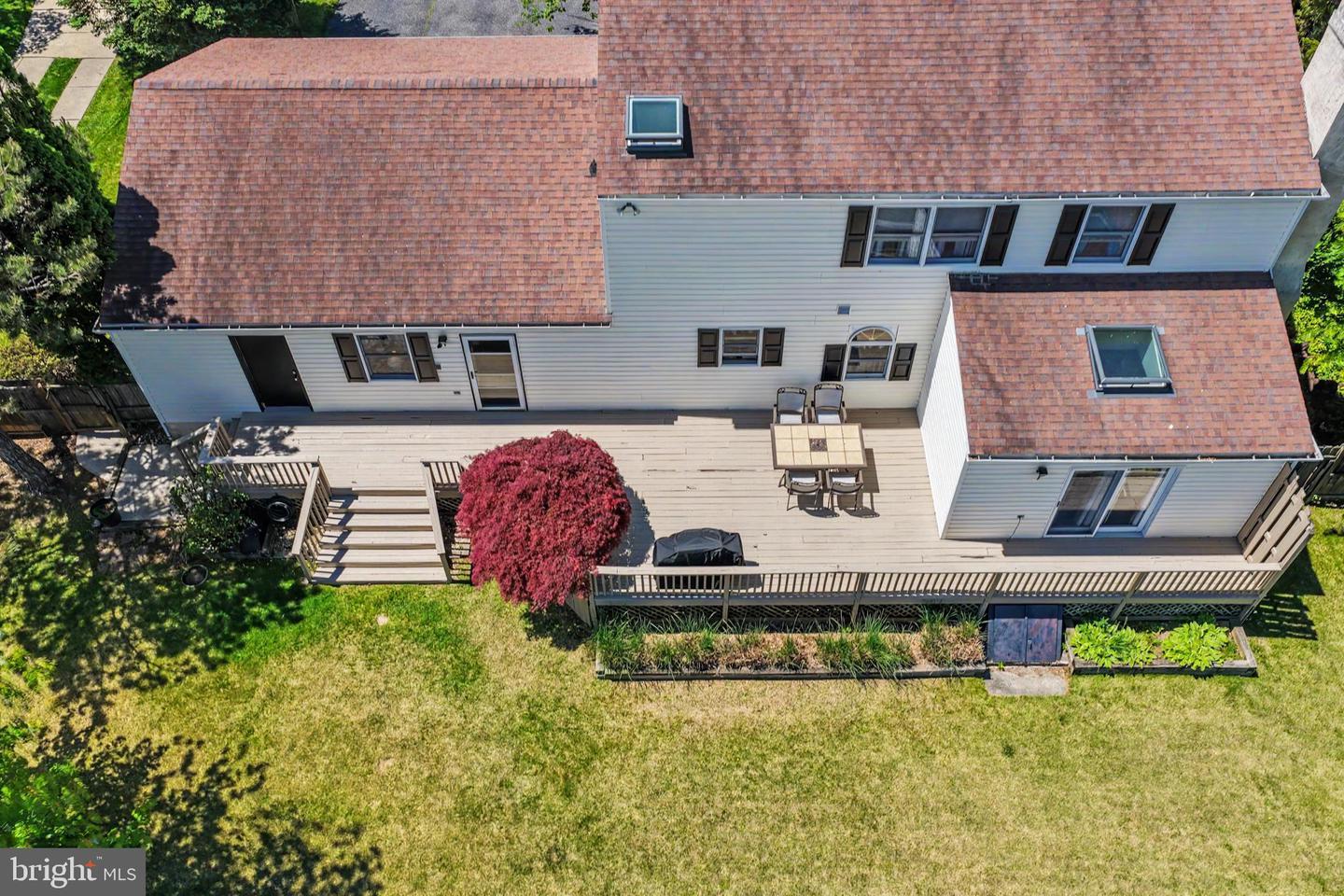 Located in the Ridley school district, dont wait to see this spacious, – image 46