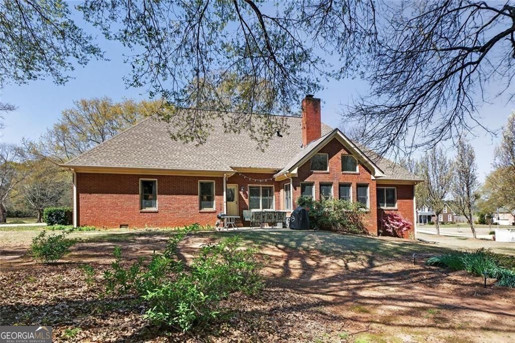 WOW - TWO HOMES ON ONE LOT!!! From the moment you arrive, the quality – image 56
