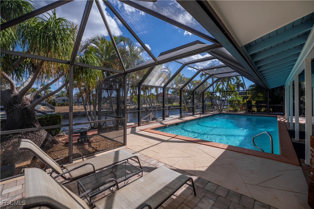 So excited to present this darling home with strong bones and lots of – image 3