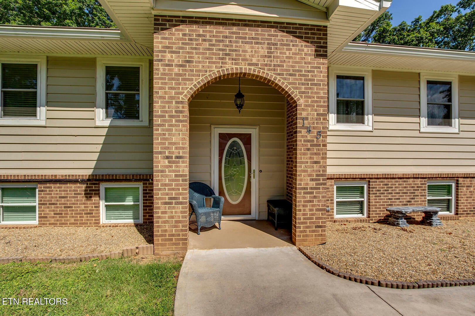 Are you looking for a wonderful home in a desired subdivision in a gre – image 6