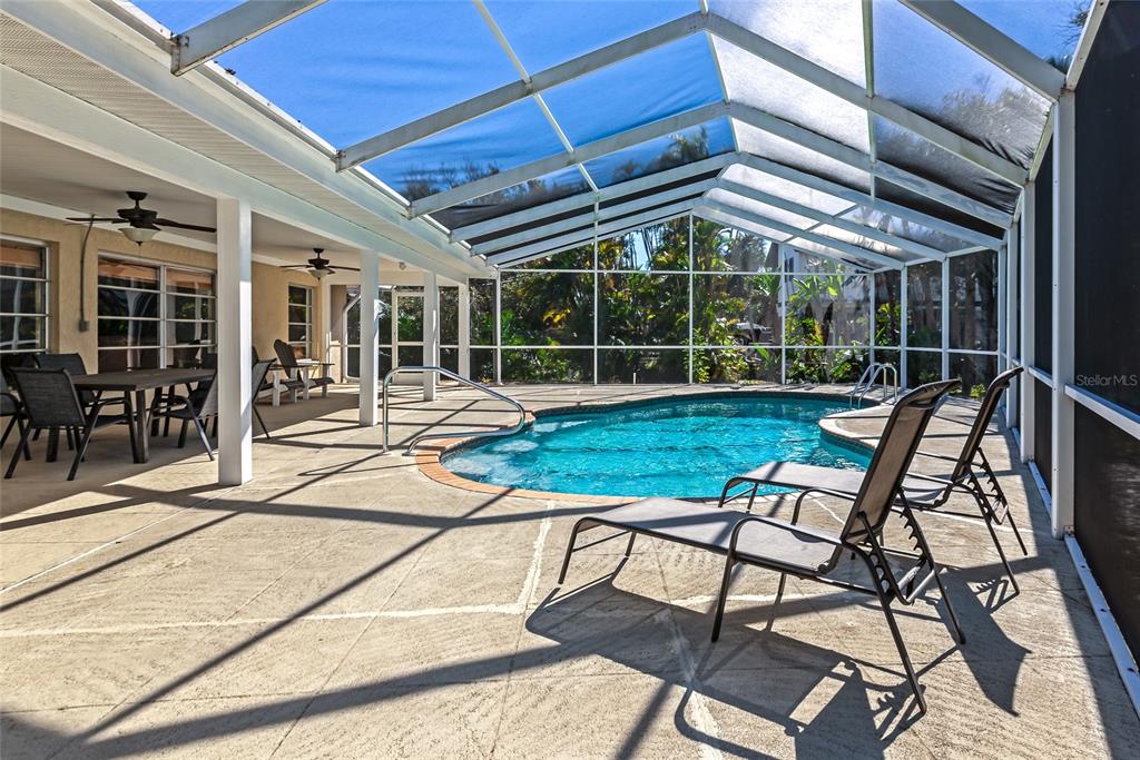 950 950 Oxford Drive, Englewood, Florida, 34223, USA, 3 Bedrooms Bedrooms, ,2 BathroomsBathrooms,Residential,For Sale,950 Oxford Drive,N6142928
