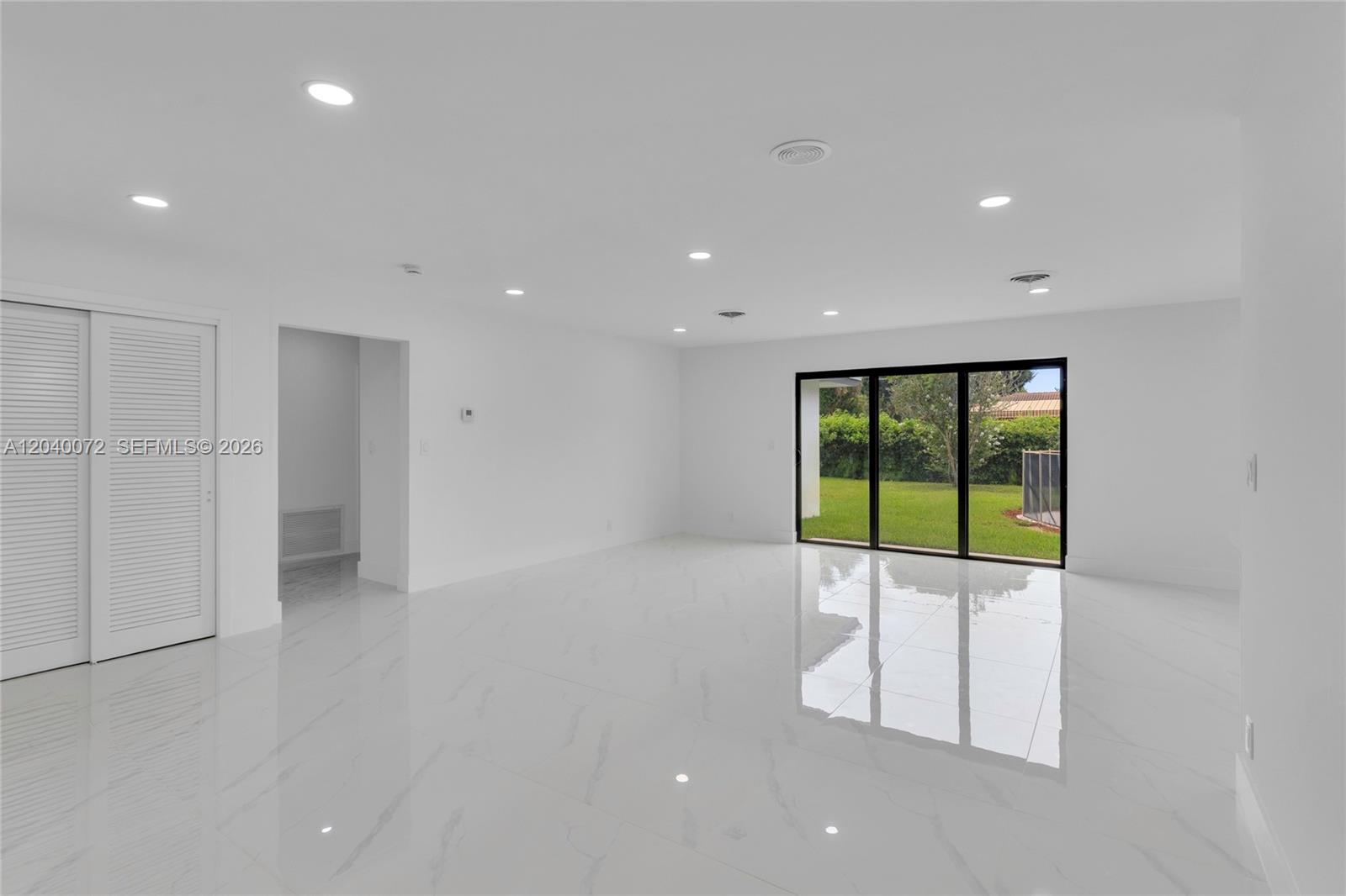 6940 6940 NW 6th St, Plantation, Florida, 33317, USA, 3 Bedrooms Bedrooms, ,2 BathroomsBathrooms,Residential,For Sale,6940 NW 6th St,A12040072