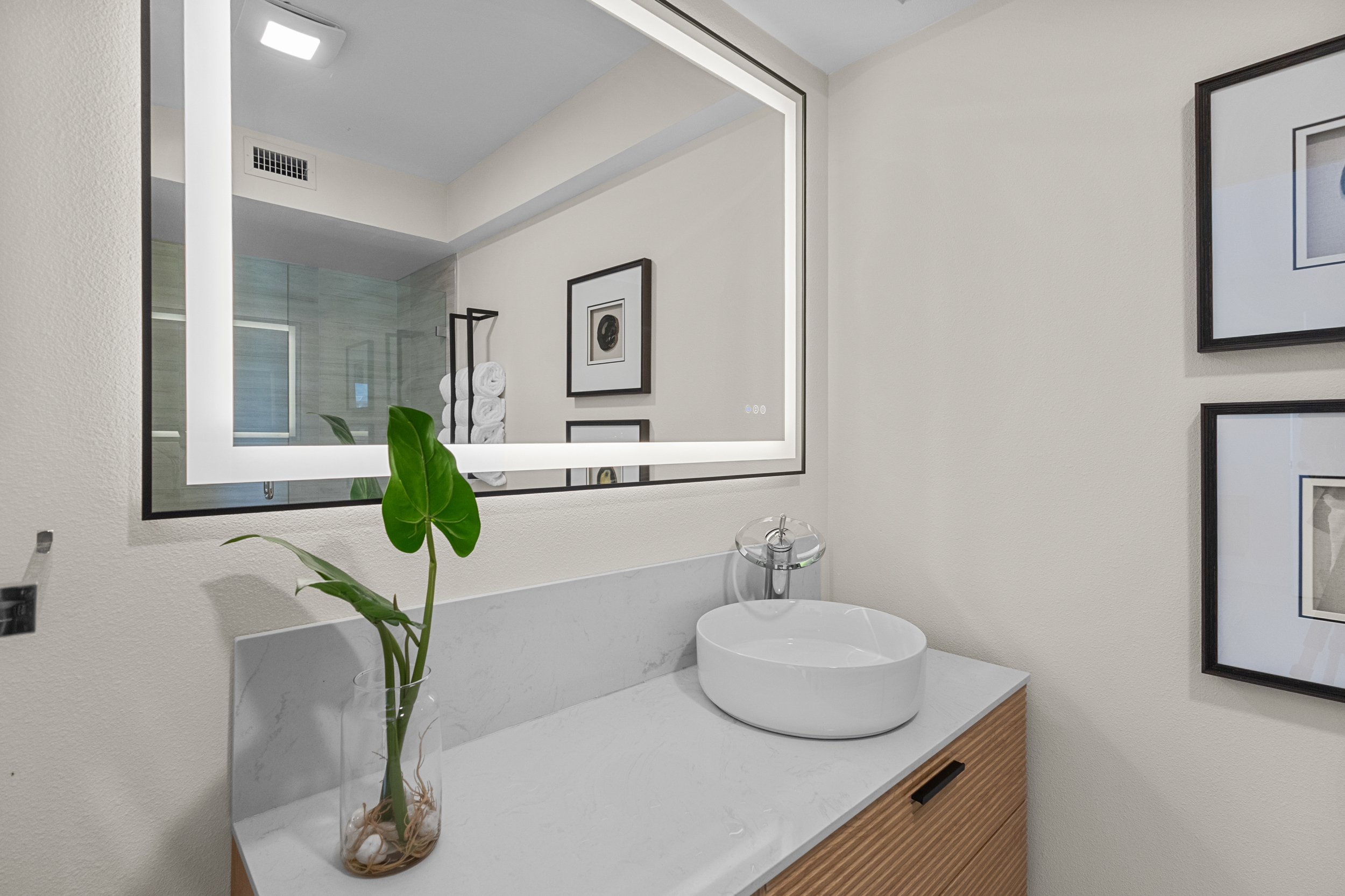 3330 3330 Gulf Of Mexico Dr # 107D, Longboat Key, Florida, 34228, USA, 2 Bedrooms Bedrooms, ,2 BathroomsBathrooms,Residential,For Sale,3330 Gulf Of Mexico Dr # 107D,A4692214