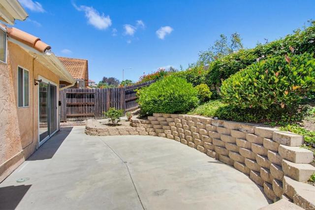 2194 2194 Luz Wy, Oceanside, California, 92056, USA, 3 Bedrooms Bedrooms, ,2 BathroomsBathrooms,Residential,For Sale,2194 Luz Wy,NDP2604585