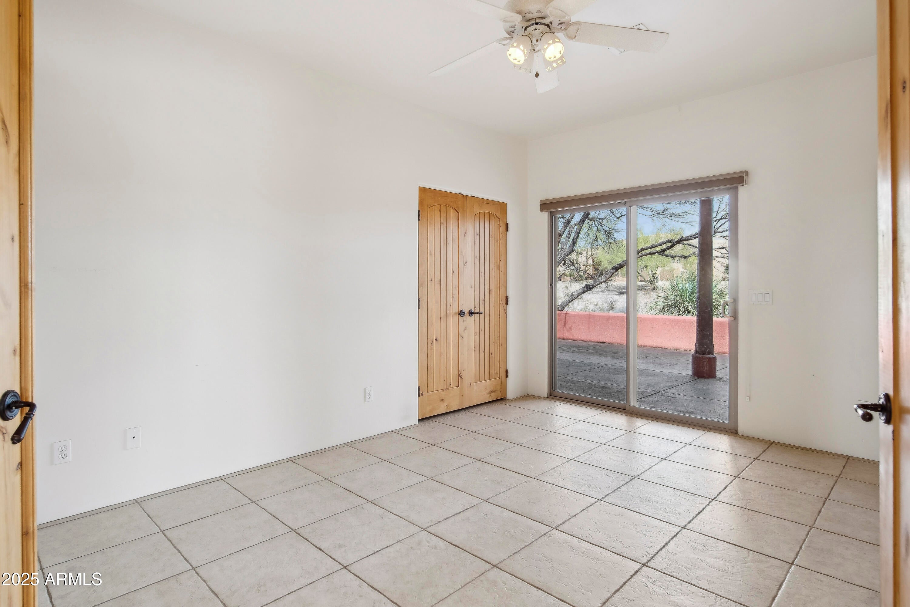 Fresh paint - looks great - Come and See - Luxury Home, acres, and ove – image 19