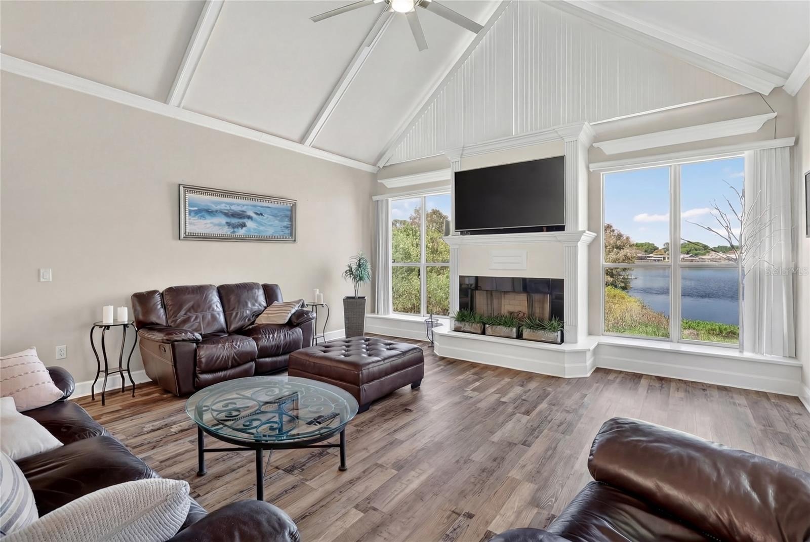 1028 1028 S LAKE MARIAM Drive, WINTER HAVEN, Florida, 33884, USA, 3 Bedrooms Bedrooms, ,3 BathroomsBathrooms,Residential,For Sale,1028 S LAKE MARIAM Drive,P4938222